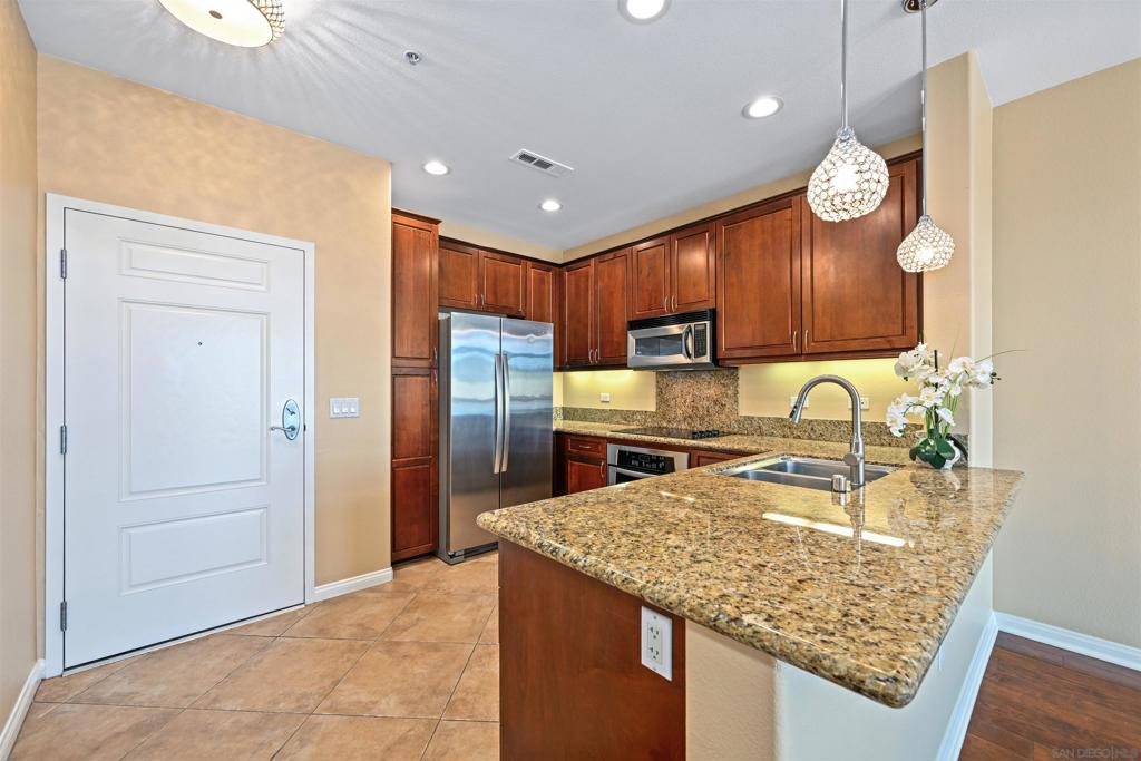 3877 Pell Pl 424