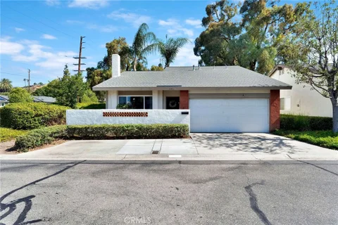 19951 Woodcliff Court, Yorba Linda, CA 92886 - MLS#: OC26131767