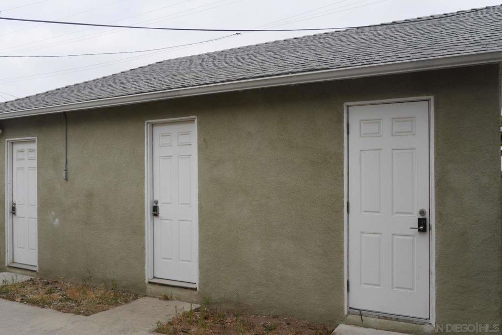 1723 Cabrillo Ave