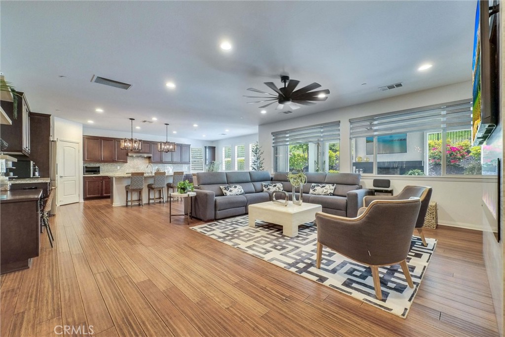 11927 Bunting Circle