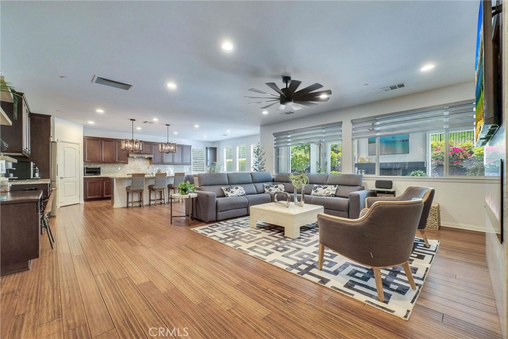 11927 Bunting Circle