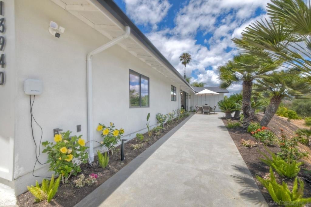 13940 Northcrest
