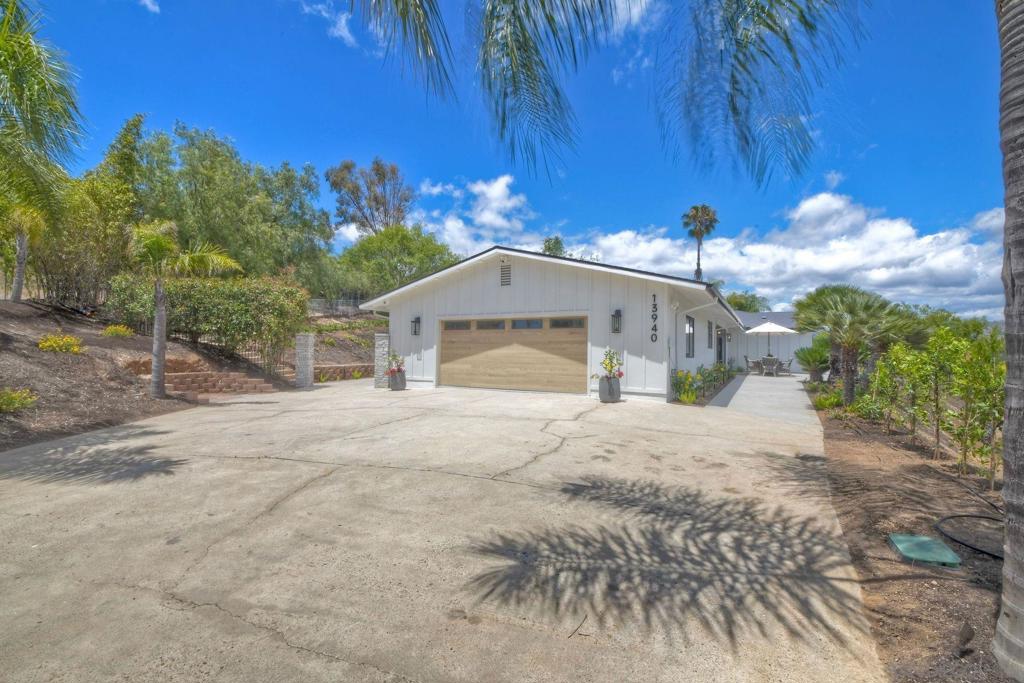 13940 Northcrest
