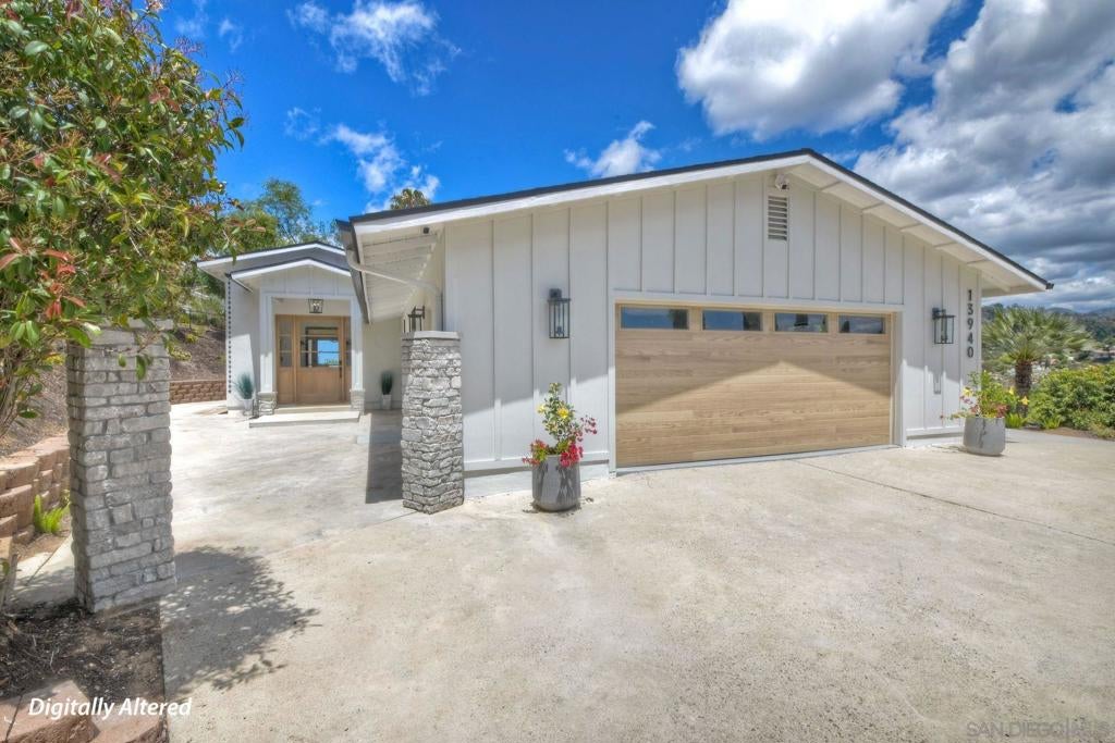 13940 Northcrest