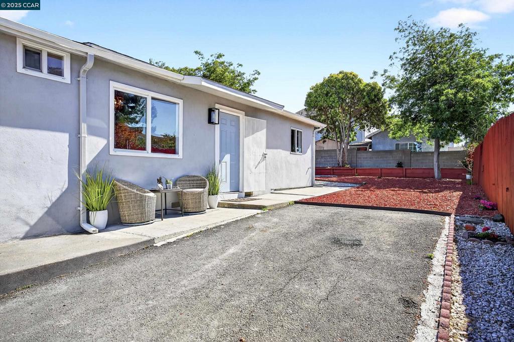 SANTA RITA ACRES - Residential