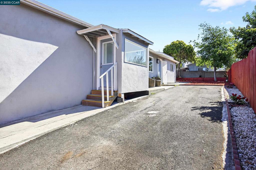 SANTA RITA ACRES - Residential