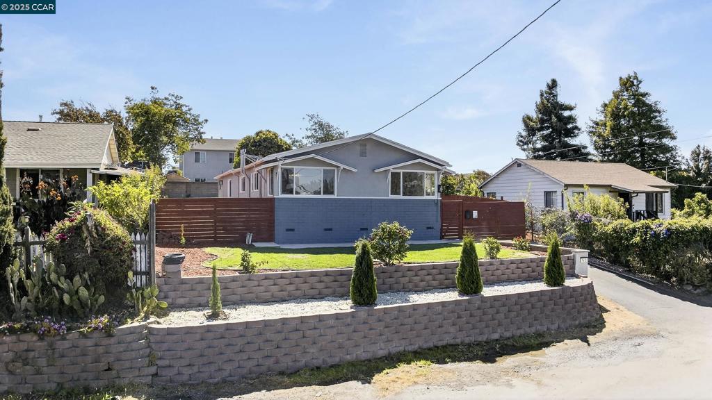 SANTA RITA ACRES - Residential