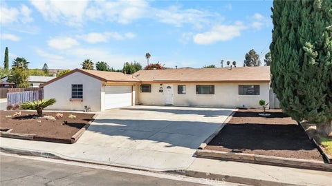 Photo of 1433 Graham ST, Simi Valley, CA 93065 (MLS # SR26163556)