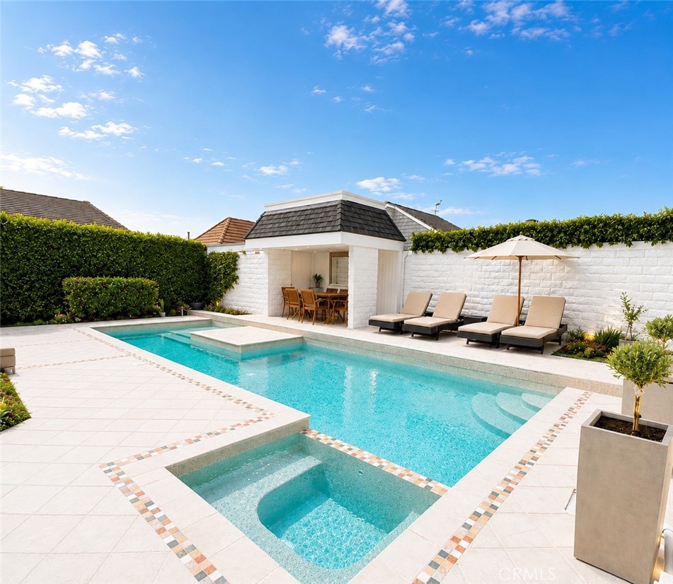 23971 Tasman Bay