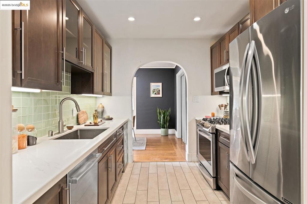 BERKELEY - Residential Income