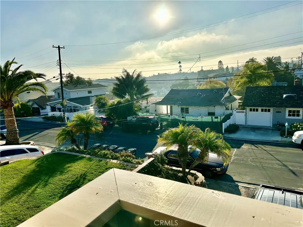 Dana Point, California 92629, United States, 2 Bedrooms Bedrooms, ,2 BathroomsBathrooms,Residential,Active,245619