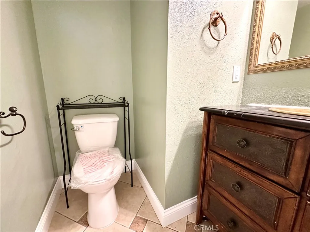 Dana Point, California 92629, United States, 2 Bedrooms Bedrooms, ,2 BathroomsBathrooms,Residential,Active,245619