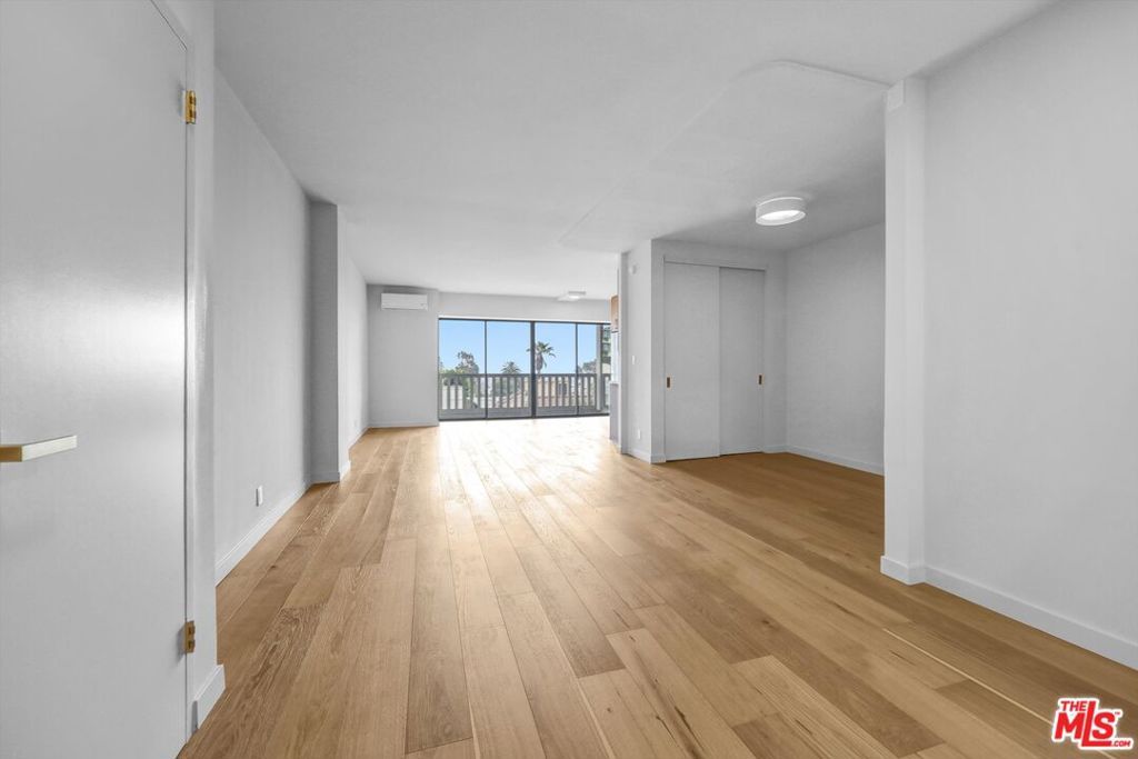 Photo of 999 N Doheny Drive #306, West Hollywood, CA 90069 (MLS # 25553027)