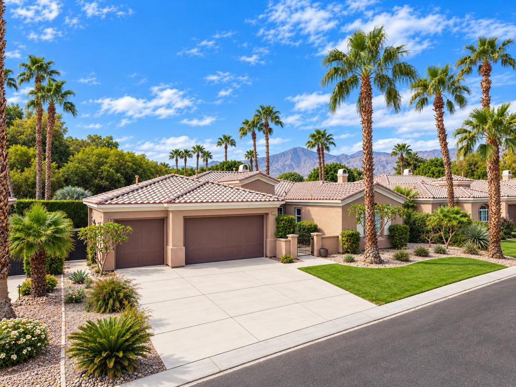 81561 Hidden Links Drive