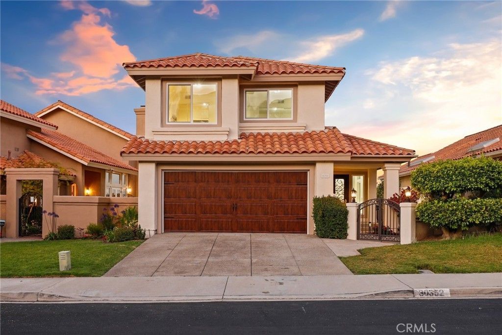 Photo of 30352 Anamonte, Laguna Niguel, CA 92677 (MLS # OC26004695)