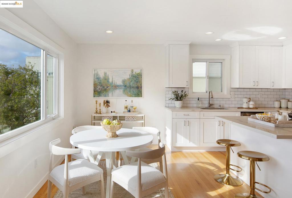 CLAREMONT - Residential