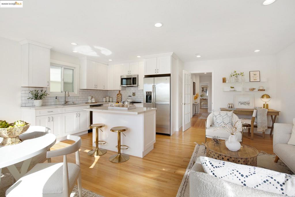 CLAREMONT - Residential