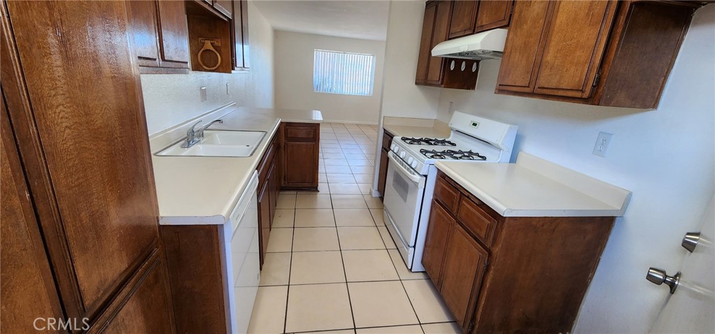 15525 Kiamichi Road B