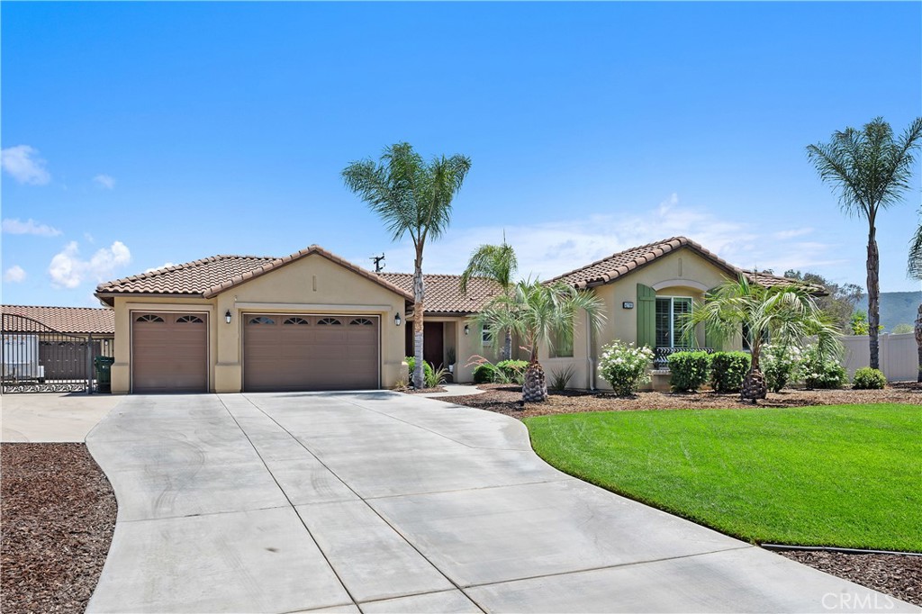41798 Aviv Court