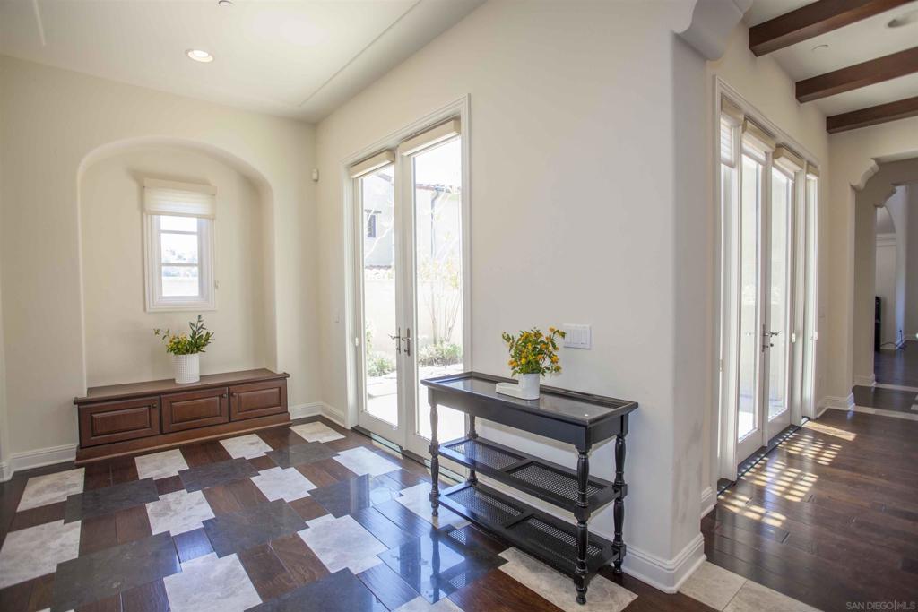 Rancho Santa Fe - Residential