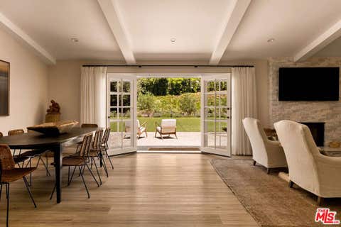 Photo of 3736 Eddingham Avenue, Calabasas, CA 91302 (MLS # 26865237)