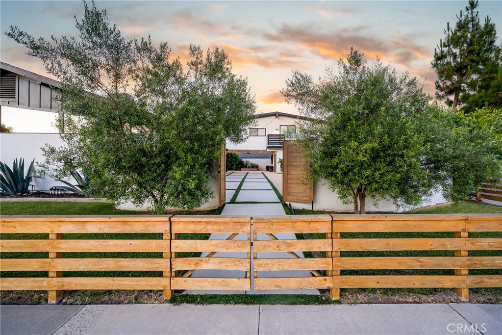 3000 Country Club Drive