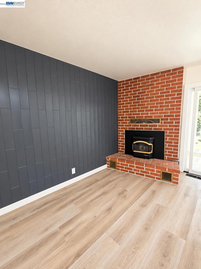 250 Highland Dr