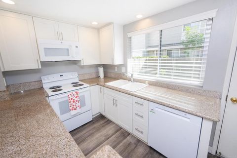 Photo of 929 Jamacha Road #B, El Cajon, CA 92019 (MLS # PTP2605203)