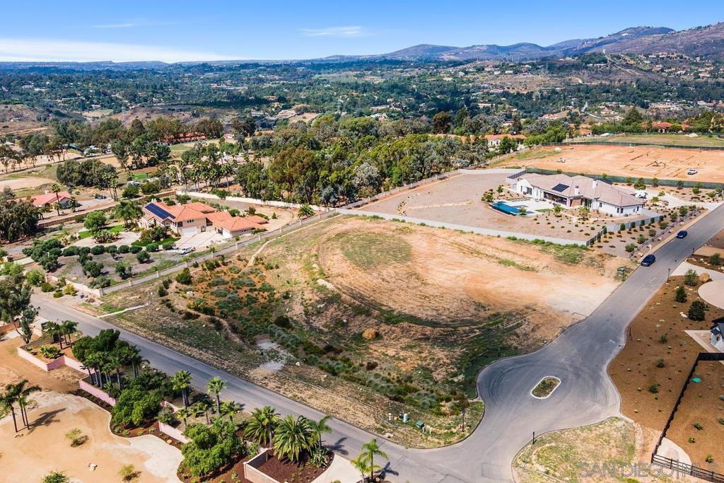 Rancho Santa Fe - Land