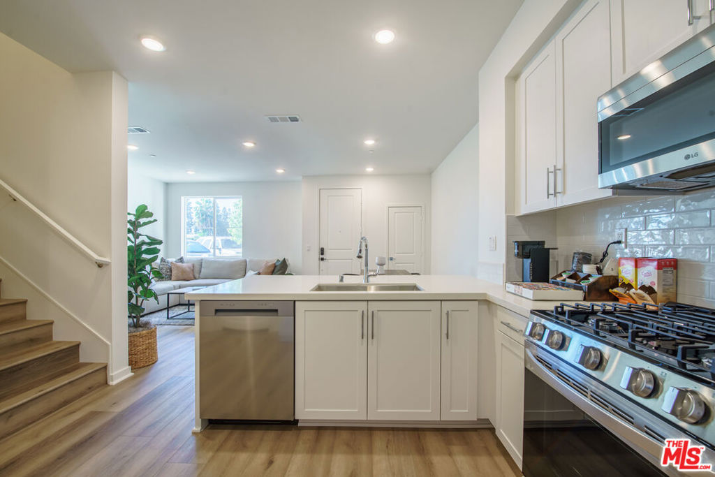 1842 W Merced Avenue