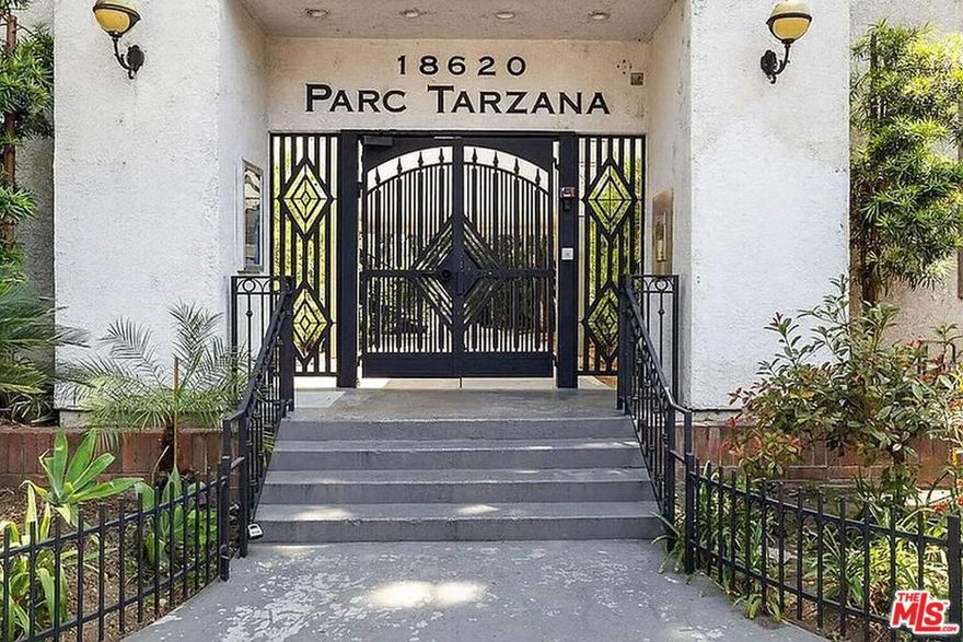 Welcome to this beautifully maintained 2 bed, 2 bath condo in the heart of Tarzana! This inviting home is nestled within a well-maintained complex. Step inside to find a bright and airy living space with an open floor plan, perfect for relaxing or entertaining. The spacious bedrooms offer ample closet space, while the private balcony/patio provides a perfect spot to unwind. This well-maintained community boasts a sparkling swimming pool and fitness center to enjoy. Conveniently located near shopping, dining, parks, and public transportation, with easy access to the 101 Freeway.