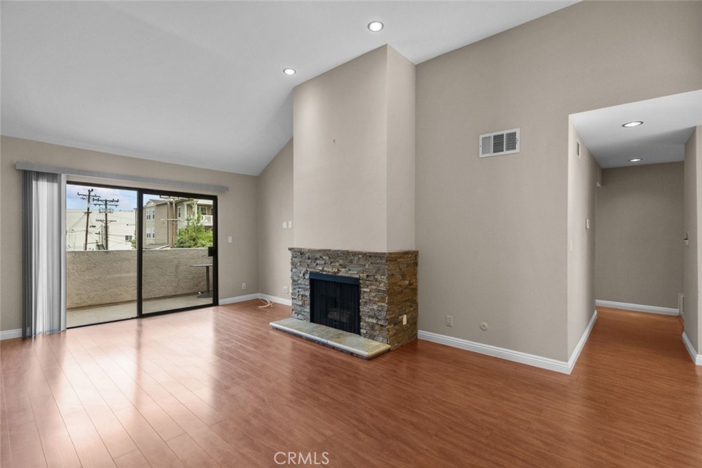 336 West California Avenue 303
