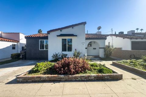 Photo of 2370 Pine Ave #A, Long Beach, CA 90806 (MLS # OC25249894)