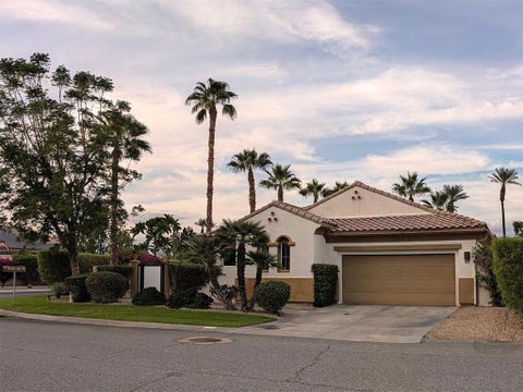 Photo of 102 Mission Lake Way Way, Rancho Mirage, CA 92270 (MLS # 260026042SD)