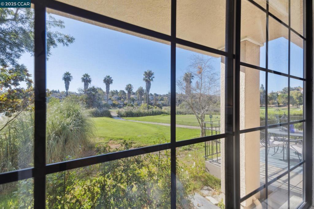 CANYON LAKES - Residential