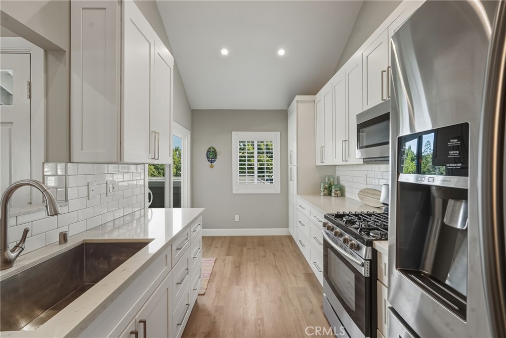 7402 Yellowtail Drive 202