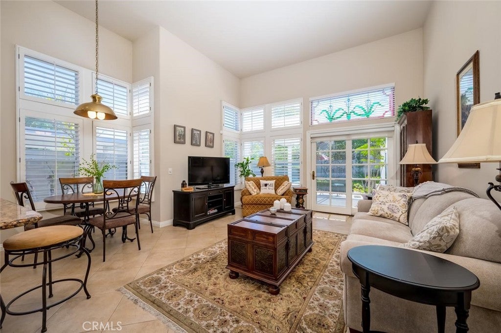 21488 Miramar, Mission Viejo CA 92692 - Photo 13