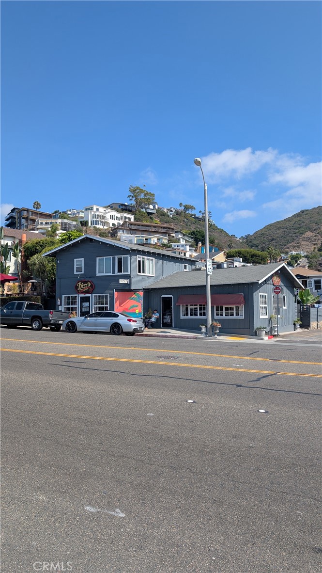 2794 S Coast Highway