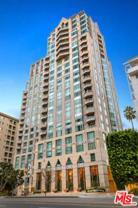 10727 Wilshire Boulevard 806