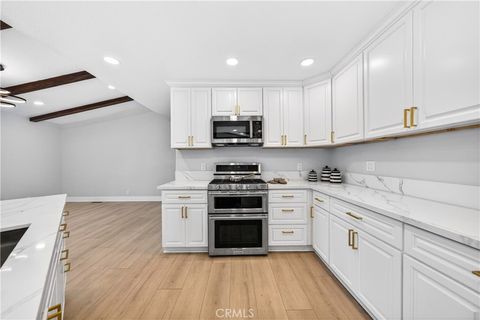 Tiny photo for 36210 Tonto Ln, Temecula, CA 92592 (MLS # SW26085114)