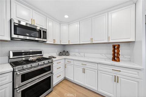 Tiny photo for 36210 Tonto Ln, Temecula, CA 92592 (MLS # SW26085114)