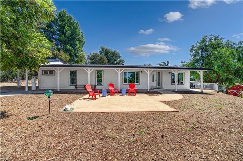 Tiny photo for 36210 Tonto Ln, Temecula, CA 92592 (MLS # SW26085114)