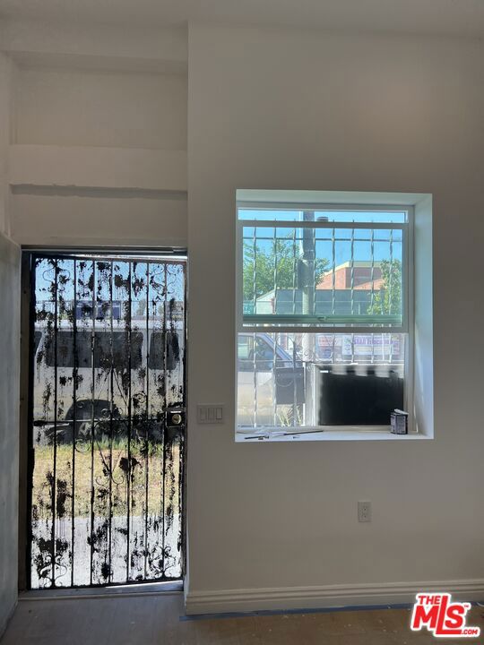 Brand new studio ,Bright, high ceiling, ADA access, located in a bustling area with transportation
