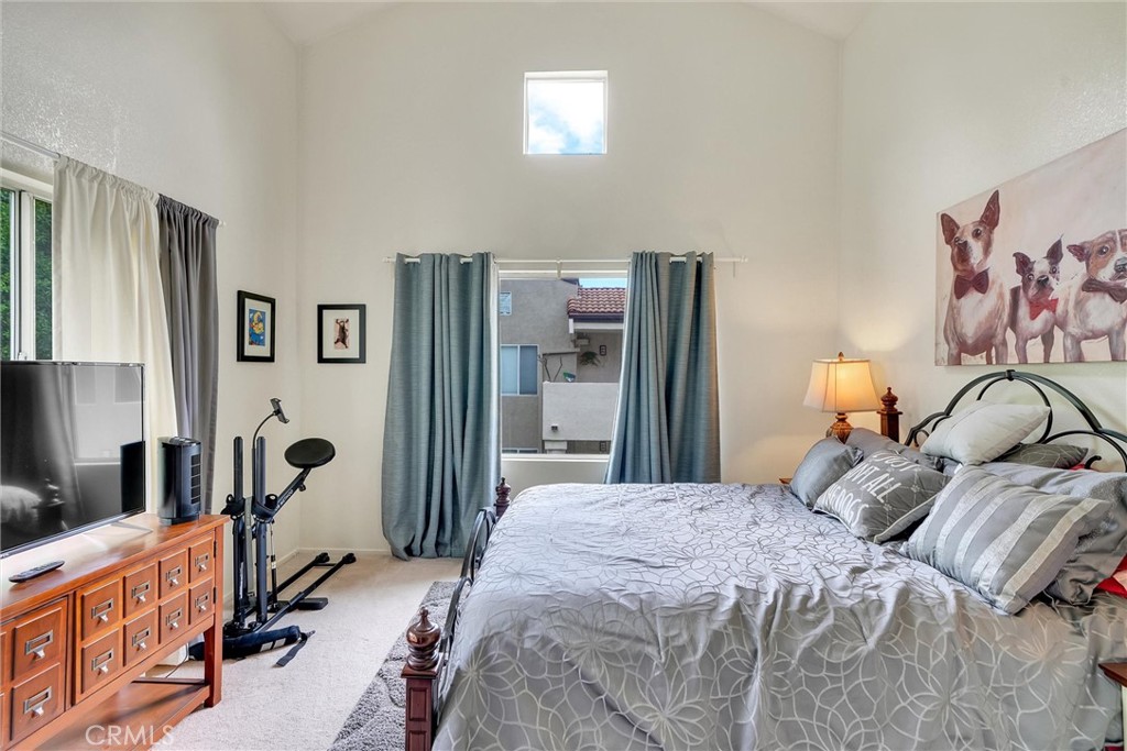 The Vistas (VAVI) - Residential