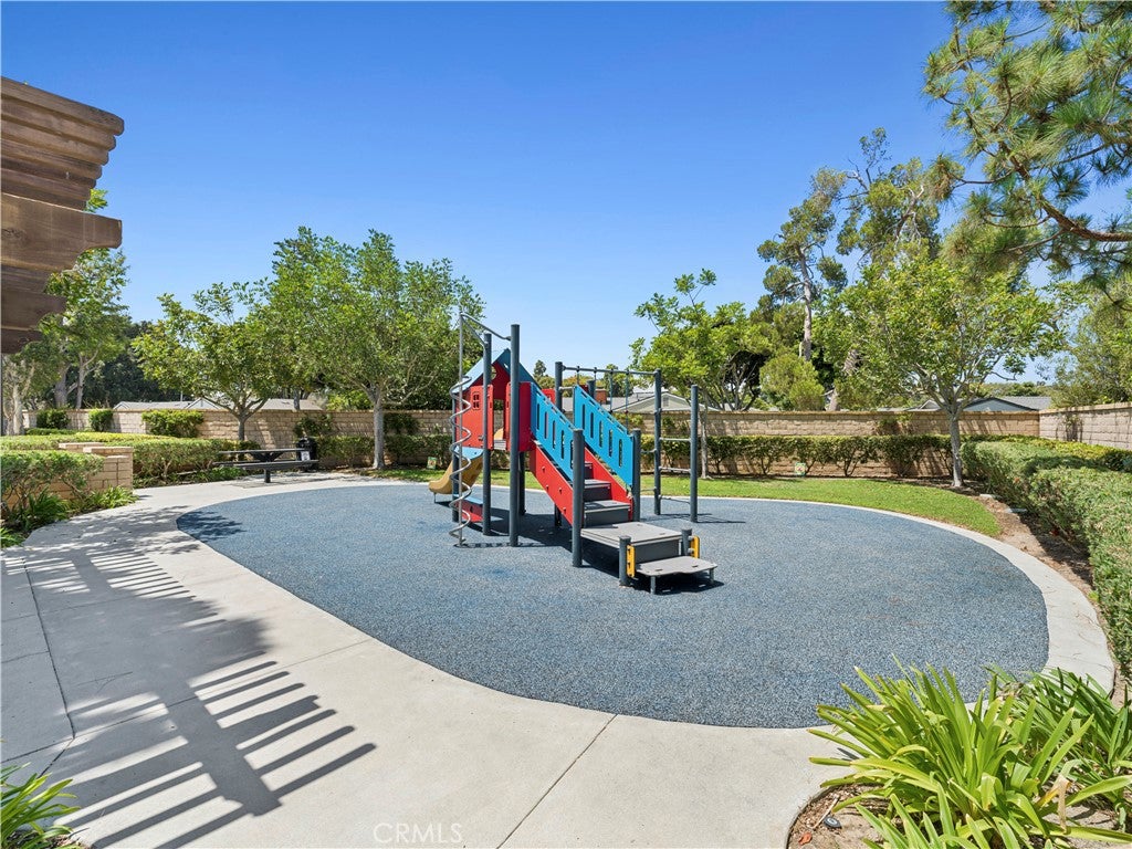 2534 Cornerstone Lane, Costa Mesa CA 92626 - Photo 25