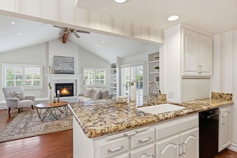 17821 Quintana Lane Huntington Beach CA 92647