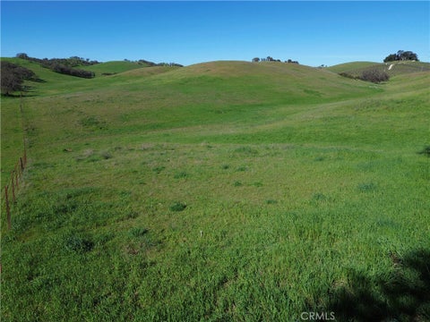 Tiny photo for 1641 Sutliff Road, Paso Robles, CA 93446 (MLS # NS26030854)
