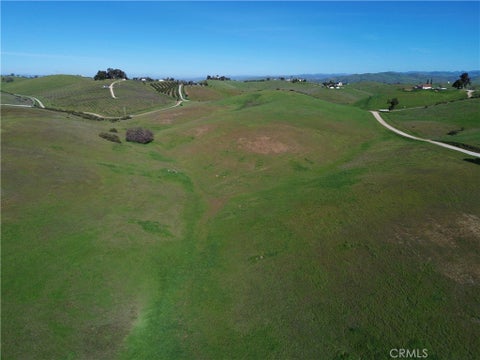 Tiny photo for 1641 Sutliff Road, Paso Robles, CA 93446 (MLS # NS26030854)