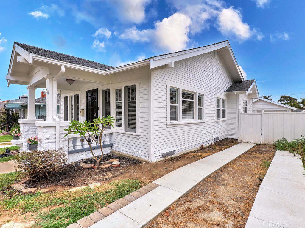 310 Granada Avenue 310-312