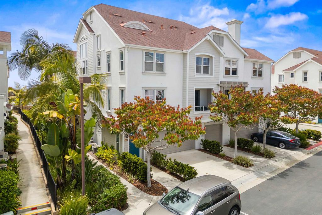 835 Harbor Cliff Way 286